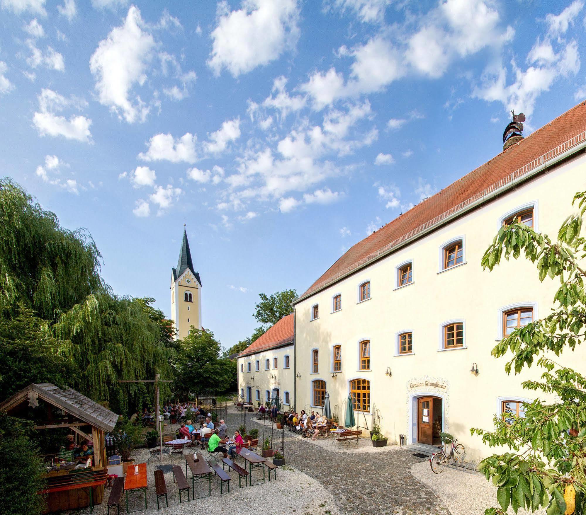 Brauereigasthof Stanglbraeu Hausen  Екстер'єр фото